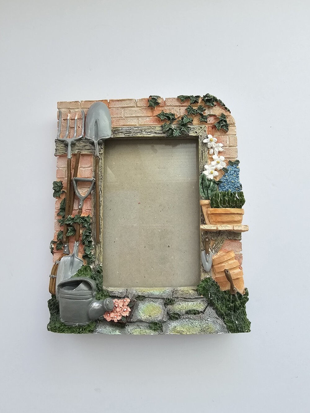 Vintage 1992 Figi Graphics 3D "Potting Shed" Resin Photo Frame